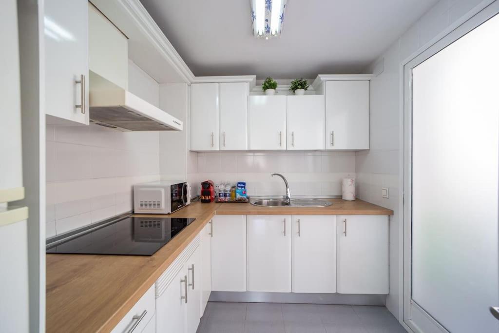 מאלגה Central And Beautiful Apartment - Free Parking מראה חיצוני תמונה