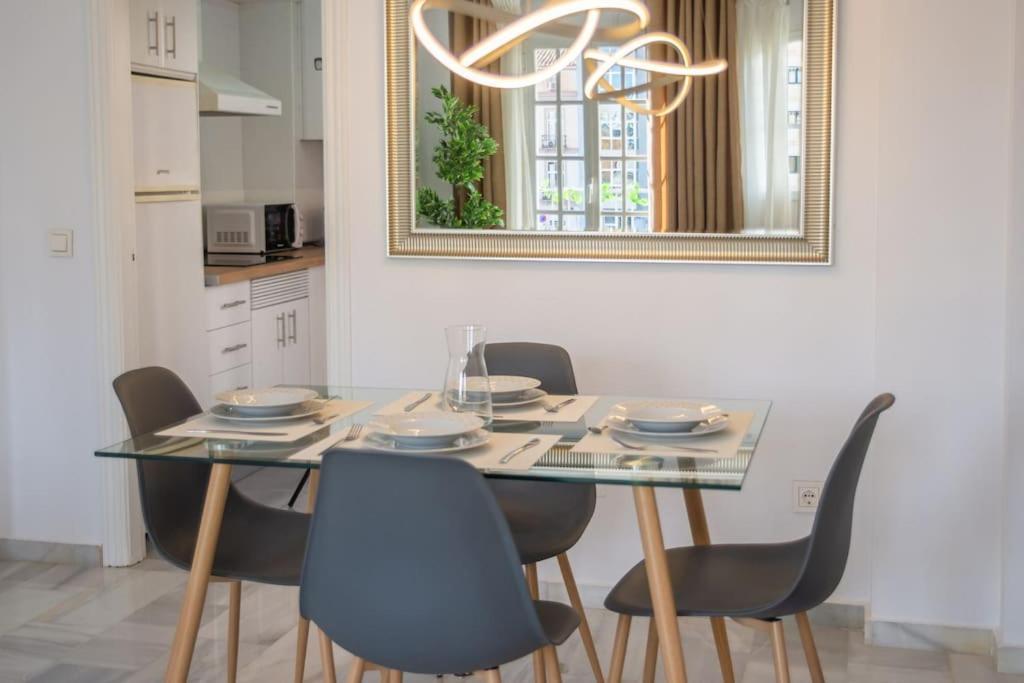 מאלגה Central And Beautiful Apartment - Free Parking מראה חיצוני תמונה
