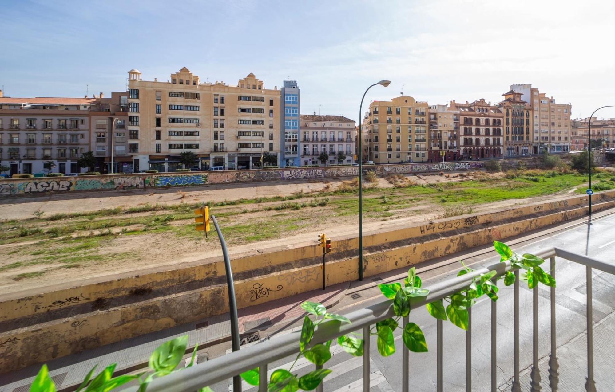 מאלגה Central And Beautiful Apartment - Free Parking מראה חיצוני תמונה